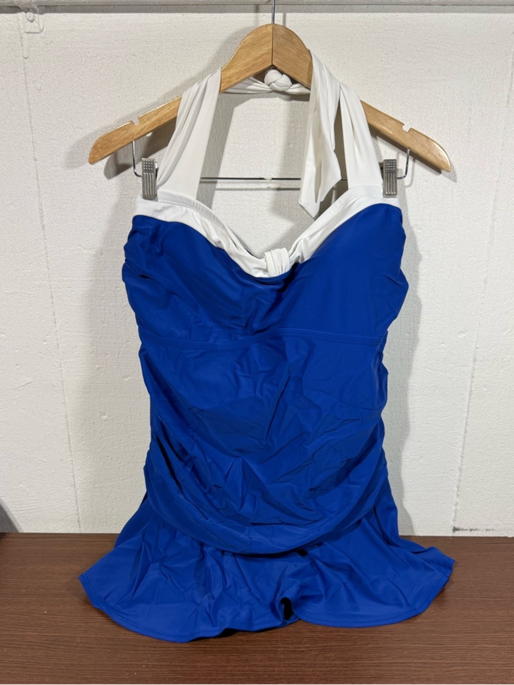 Always For Me Plus Women’s Halter Swimsuit Sz 20W